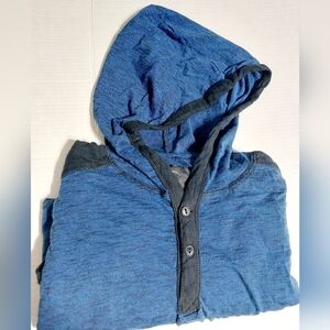 ⭐️5/$25 Modern Culture 4X Long Sleeve 100% Cotton Blue and Black Hooded Shirt